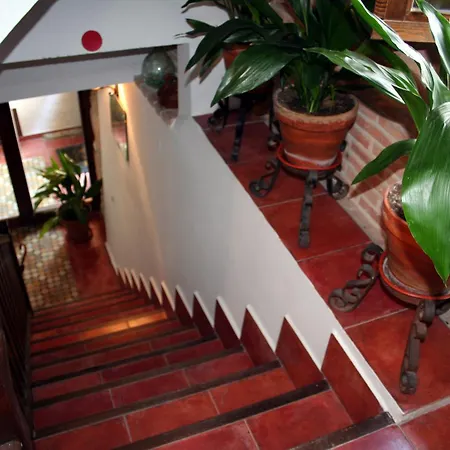 Rurales Victor Chamorro Del Arco *