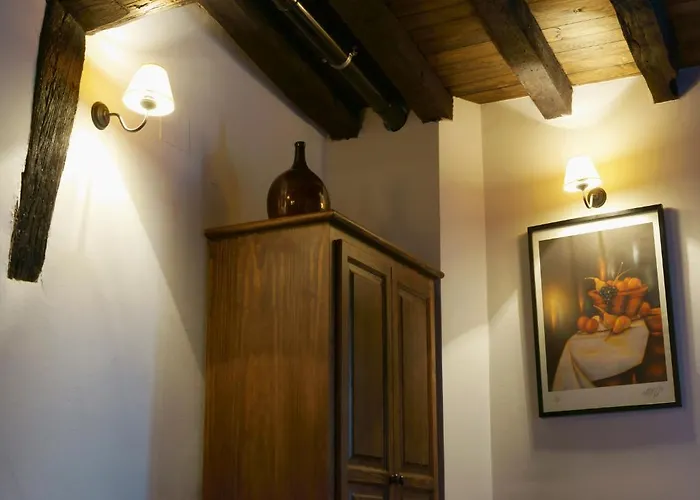 Rurales Victor Chamorro Del Arco